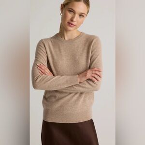 Quince Women's Mongolian cashmere crewneck sweater and oatmeal color.